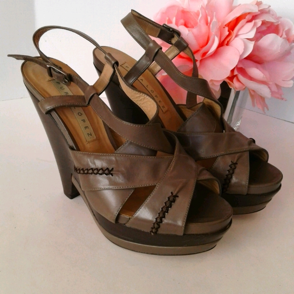 Pura lopez brown  leather wedge sandals